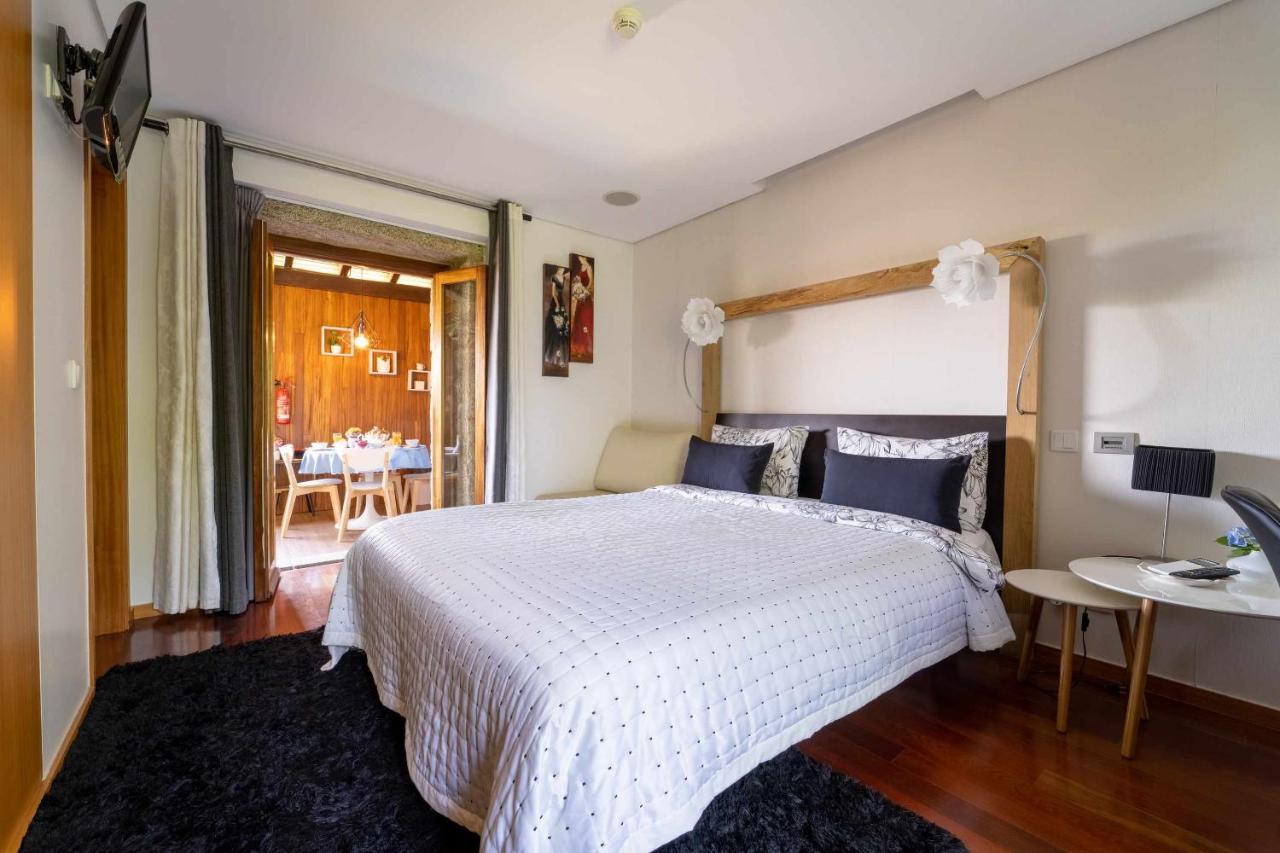 Casas Casal Do Carvalhal - Agroturismo Amares Eksteriør billede
