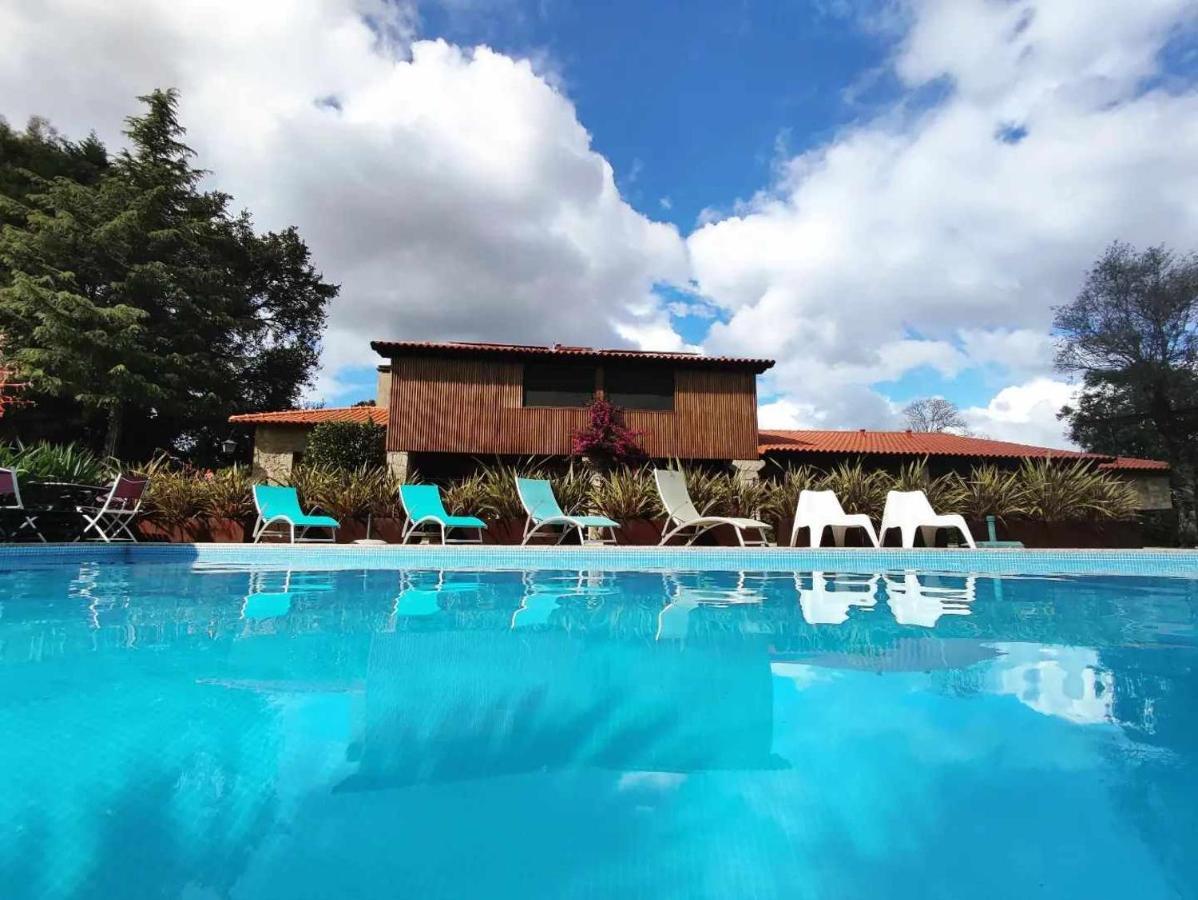 Casas Casal Do Carvalhal - Agroturismo Amares Eksteriør billede