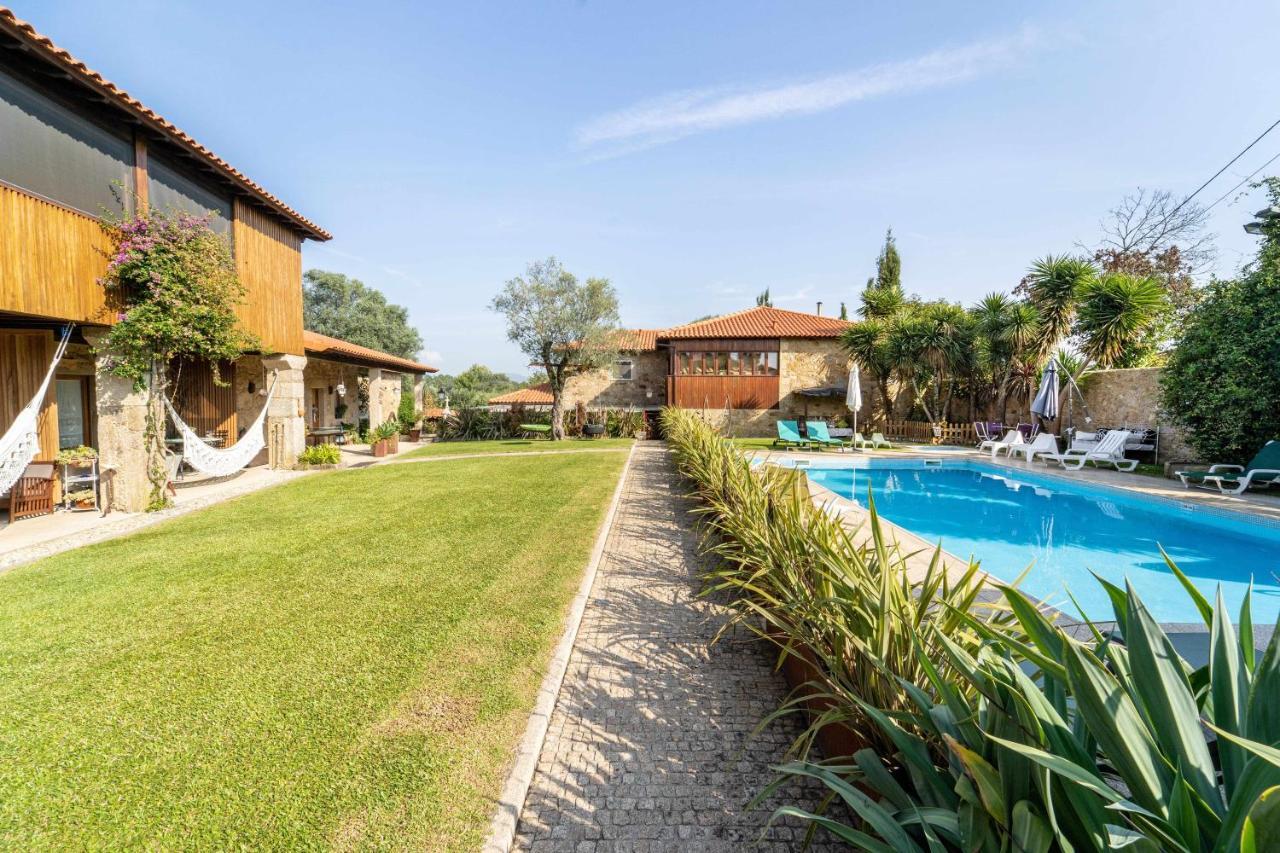 Casas Casal Do Carvalhal - Agroturismo Amares Eksteriør billede