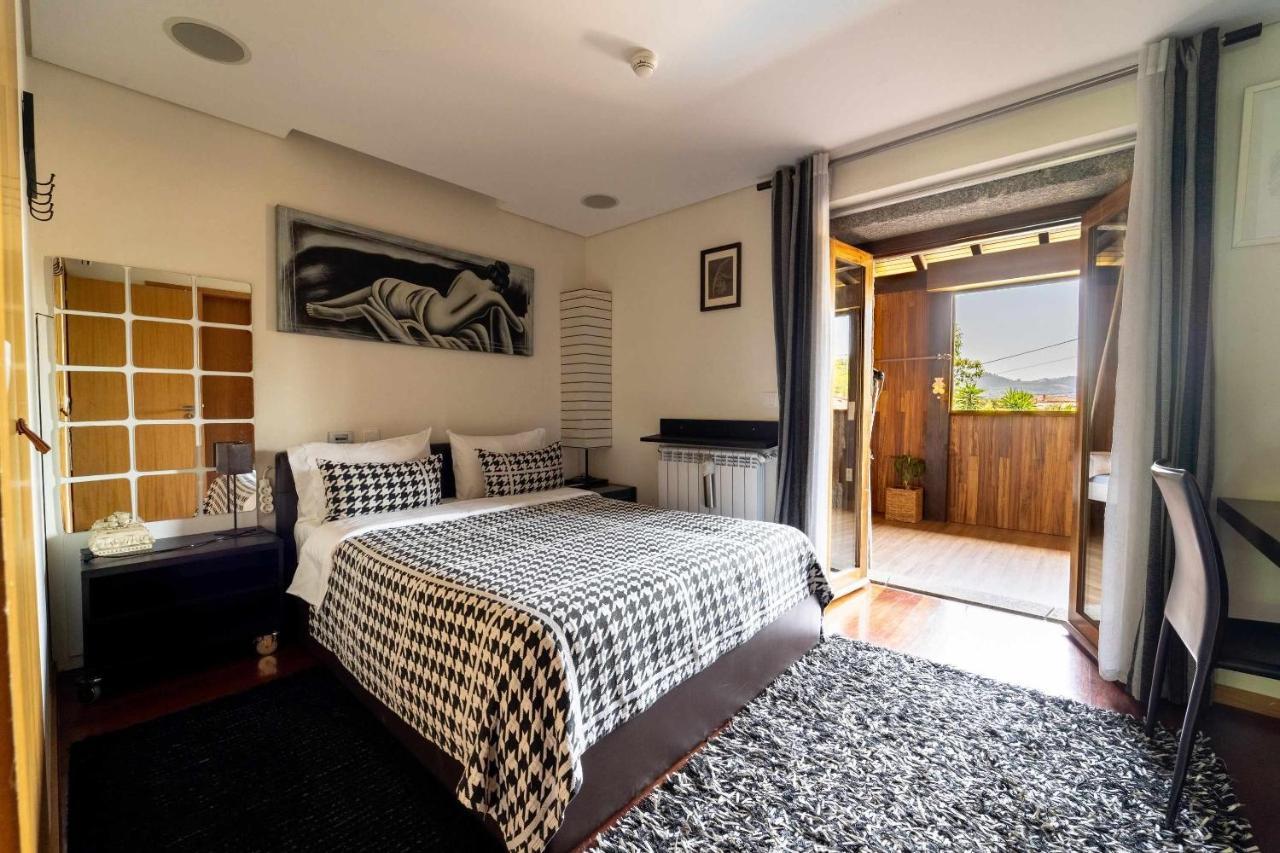 Casas Casal Do Carvalhal - Agroturismo Amares Eksteriør billede