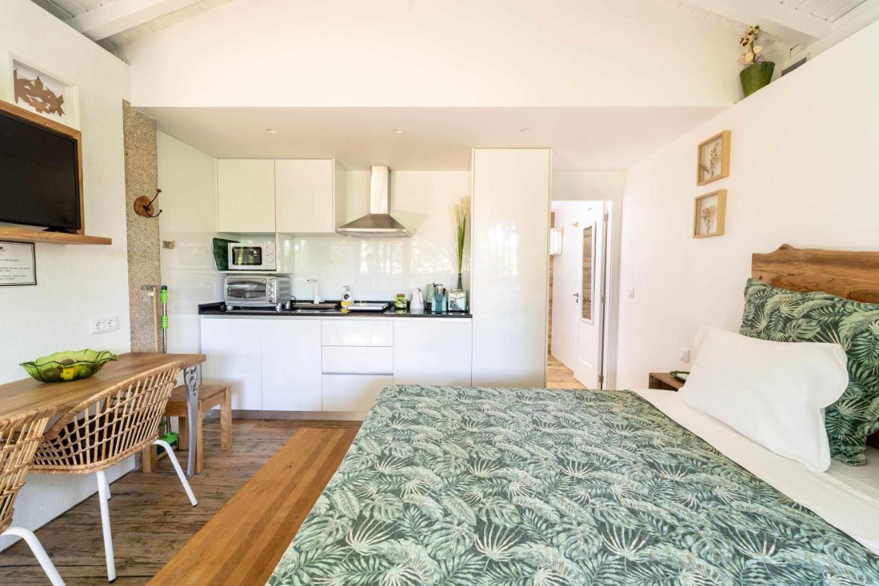 Casas Casal Do Carvalhal - Agroturismo Amares Eksteriør billede