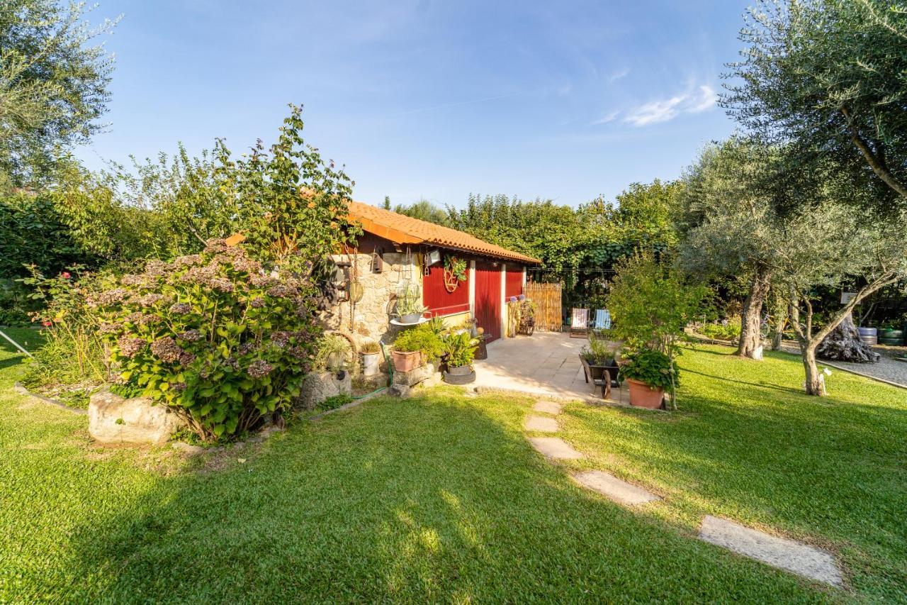 Casas Casal Do Carvalhal - Agroturismo Amares Eksteriør billede