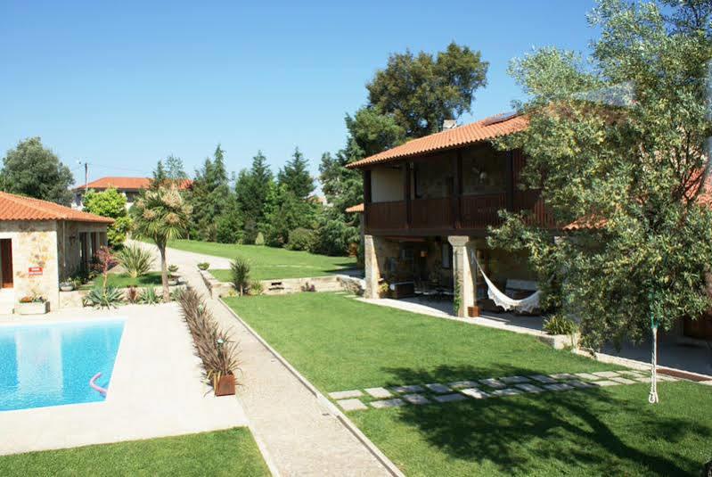 Casas Casal Do Carvalhal - Agroturismo Amares Eksteriør billede